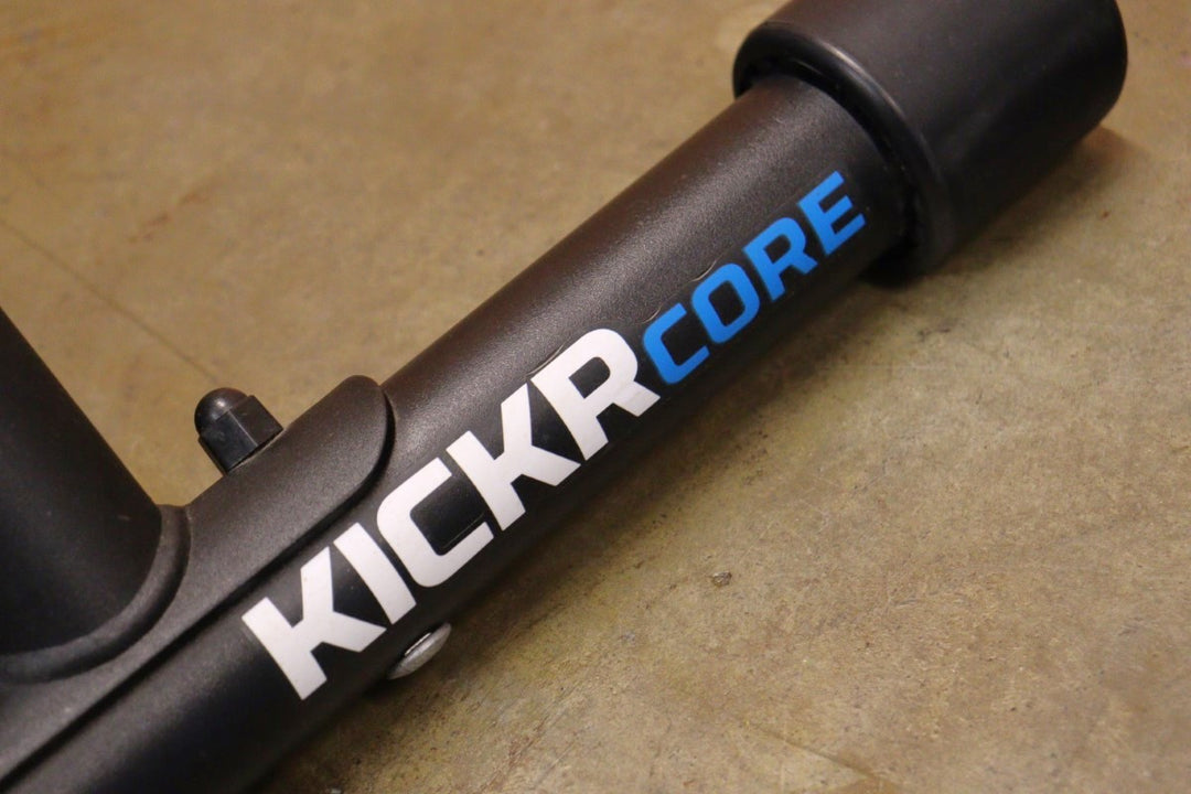 ワフー Wahoo キッカーコア KICKR CORE ダイレクトドライブ スマートトレーナー ローラー台 接続確認済 【立川店】