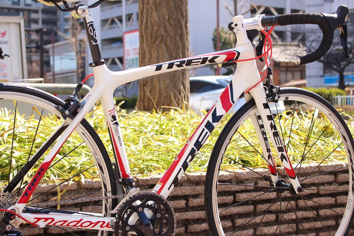 トレック TREK マドン MADONE 4.7 2011 52 シマノ 105 5700 10S カーボン ロードバイク【名古屋店】