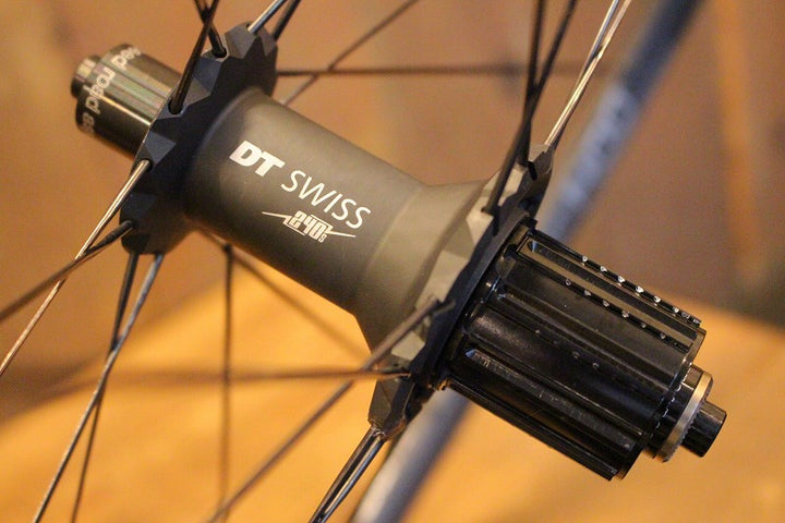 DTスイス DT SWISS PR1400 ダイカット DiCUT 21 アルミ チューブレスレディ ホイールセット シマノ 11S ワイドリム 18C 【芦屋店】