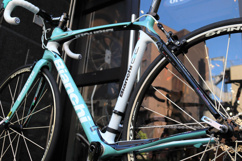 ビアンキ BIANCHI インフィニート INFINITO 2013モデル 550サイズ シマノ 105 5700 カーボン ロードバイク  【東京南麻布店】