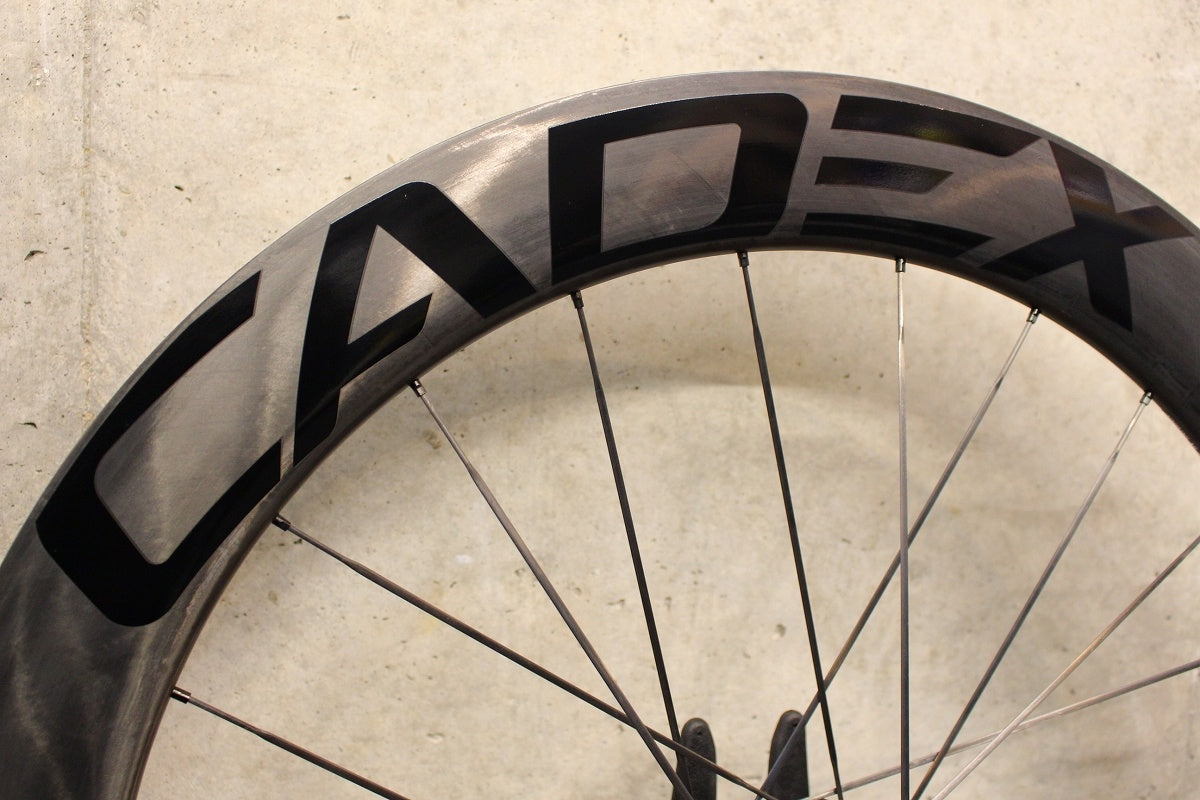 新品未使用 カデックス CADEX DISC 42/65 TUBELESS シマノ 12/11S カーボン チューブレス ホイールセット  カーボンスポーク 【福岡店】