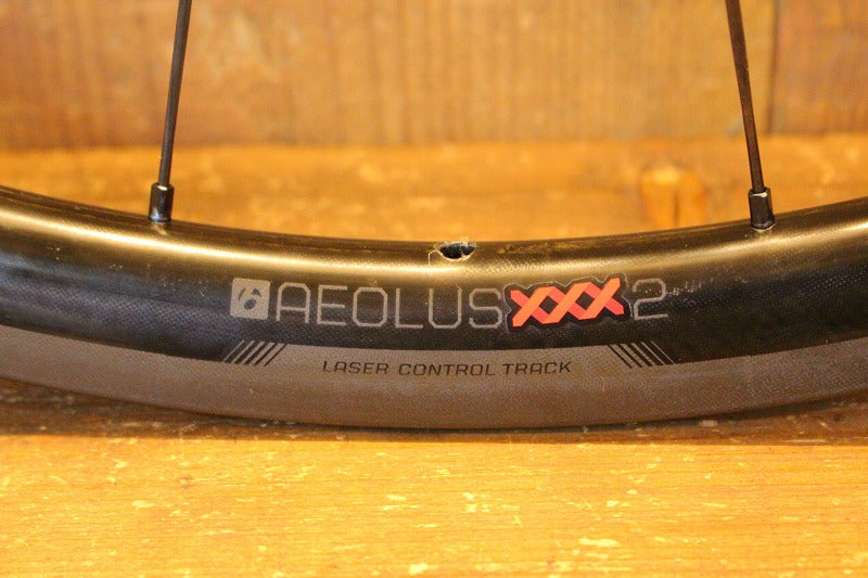 bontrager Aeolus xxx2/xxx4 前後セット　カーボン bontrager Aeolus xxx2/xxx4 前後セット カーボン ボントレガー