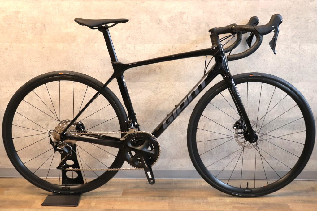 年末セール! 新品未使用 ジャイアント GIANT TCR ADVANCED 2 DISC KOM 2024 Mサイズ シマノ 105 R7 –  BICI AMORE ONLINE STORE