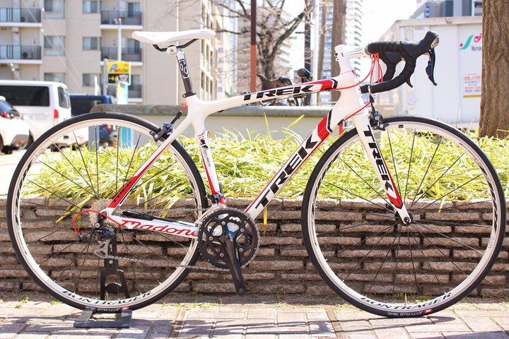 トレック TREK マドン MADONE 4.7 2011 52 シマノ 105 5700 10S カーボン ロードバイク【名古屋店】