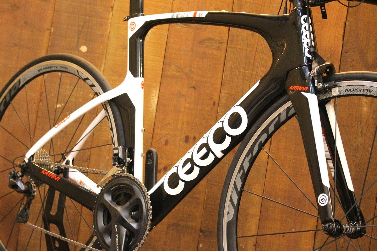 シーポ CEEPO カタナ KATANA 2018年モデル Lサイズ シマノ アルテグラ R8050 11S DI2 カーボン トライアスロンバイク  TTバイク 【芦屋店】