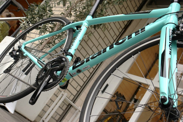 ビアンキ Bianchi ヴィア ニローネ VIA NIRONE 7 2019モデル 46サイズ シマノ 105 R7000Mix 11S –  BICI AMORE ONLINE STORE