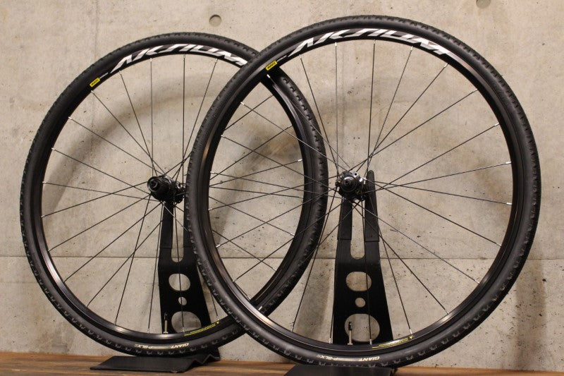 MAVIC　マビック　AKSIUM DISC　アクシウム　シマノ　ディスク マビック MAVIC アクシウム ディスク AKSIUM DISC シマノ11S