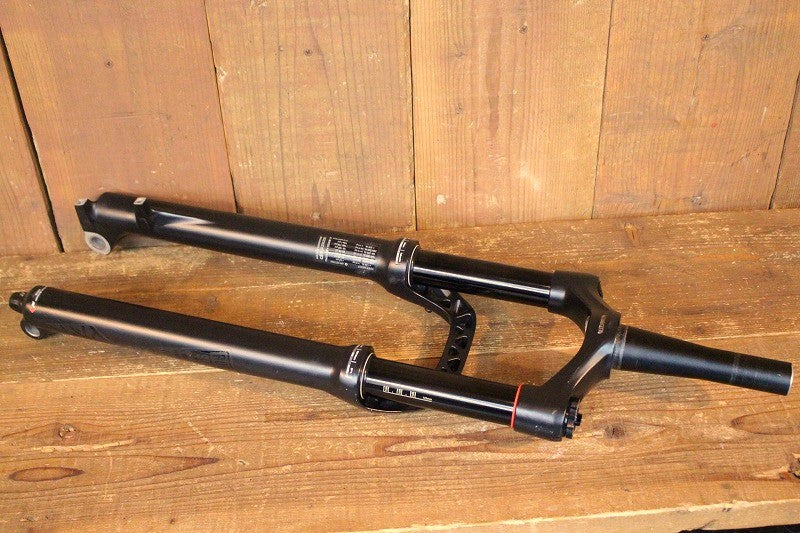 ロックショックス ROCKSHOX ヤリ YARI サスペンション フロント フォーク MTB 29インチ Boost テーパード 【芦屋店】