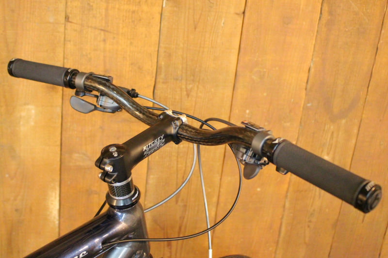 ☆激レア☆ ATTITUDE RACE アティチュード☆ビンテージ新品 2025年最新】KLEIN attitudeの人気アイテム - メルカリ