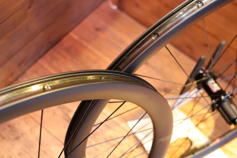 ホログラム35 Dymag UP7X Rear Wheel 1996-98 Kawasaki Ninja ZX-7R | HHR Performance