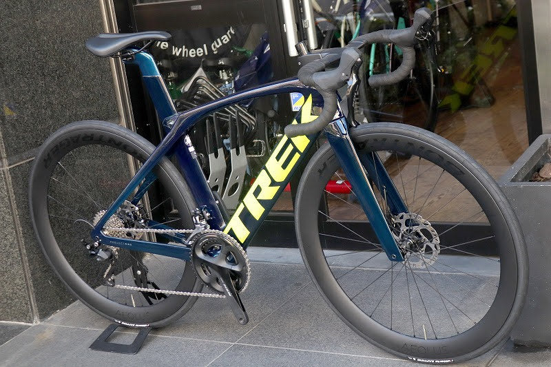 トレック TREK マドン ディスク MADONE SLR DISC P1 52サイズ シマノ 105 R7020 11S カーボン ロードバイク 【東京南麻布店】