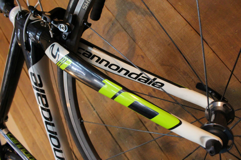 キャノンデール CANNONDALE キャド CAAD10 2015年モデル 50サイズ シマノ 105 5800 MIX 11S アルミ ロードバイク【芦屋店】