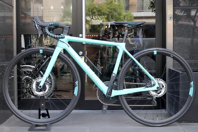 ビアンキ Bianchi スペシャリッシマ ディスク SPECIALISSIMA DISC 2022 50サイズ アルテグラ 11S カーボン ロードバイク 【東京南麻布店】