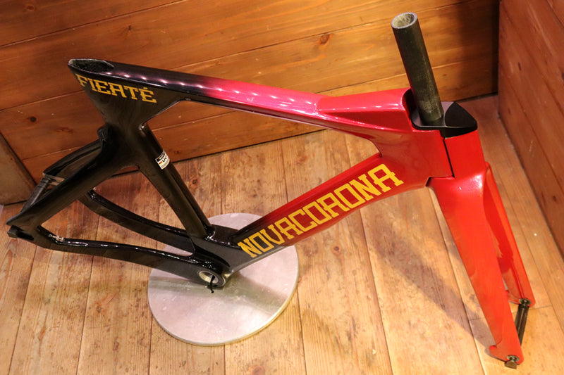 ノバコローナ NOVACORONA フィエルテ Fierte Sサイズ レッド 2023