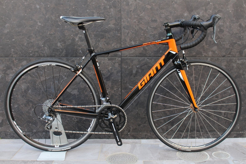 期間限定値下げ 送料別GIANT DEFY4 ロードバイク 2016年 8速 ジャイアント GIANT ディファイ DEFY 4 2016年モデル Mサイズ シマノ