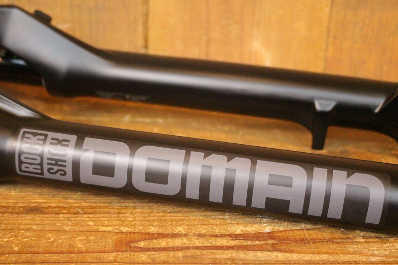 ロックショックス ROCKSHOX ドメイン DOMAIN サスペンション フロントフォーク MTB 29インチ Boost テーパード 【芦屋店】