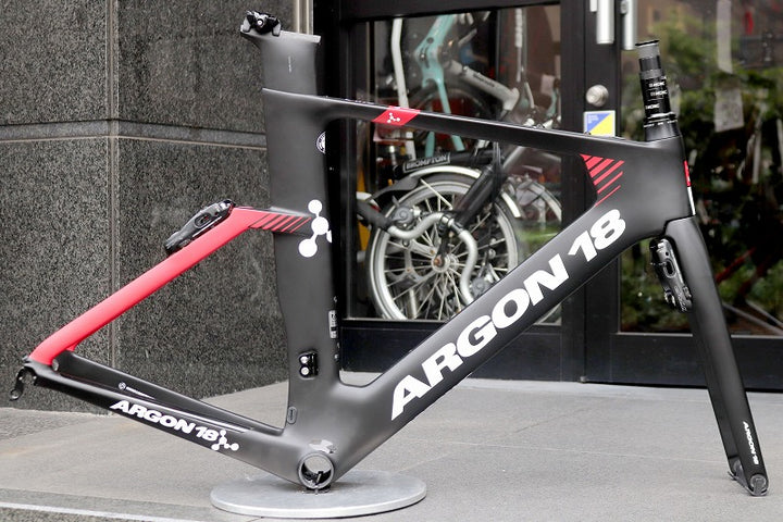 アルゴン18 ARGON18 E-117 Tri 2019 Mサイズ カーボン タイムトライアルバイク トライアスロンバイク フレームセット 【東京南麻布店】