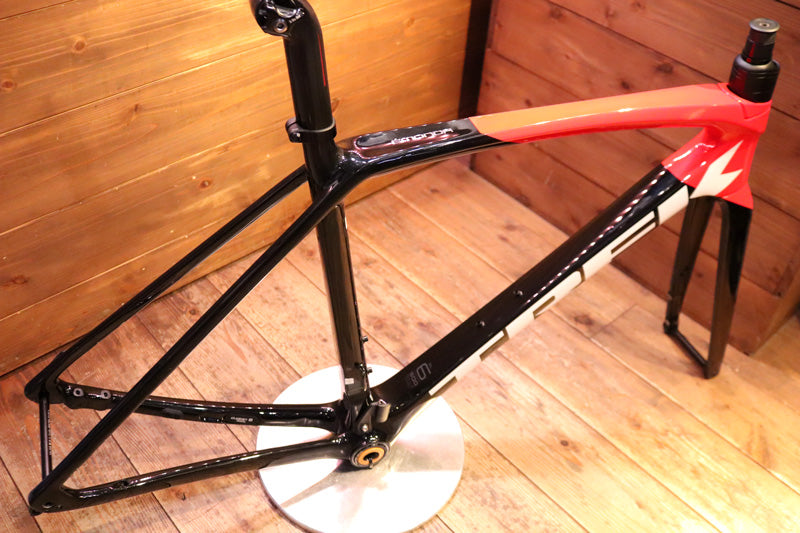 トレック TREK エモンダ Emonda SL6 PRO Disc 2022モデル 54サイズ カーボン フレームセット 【東京南麻布店】