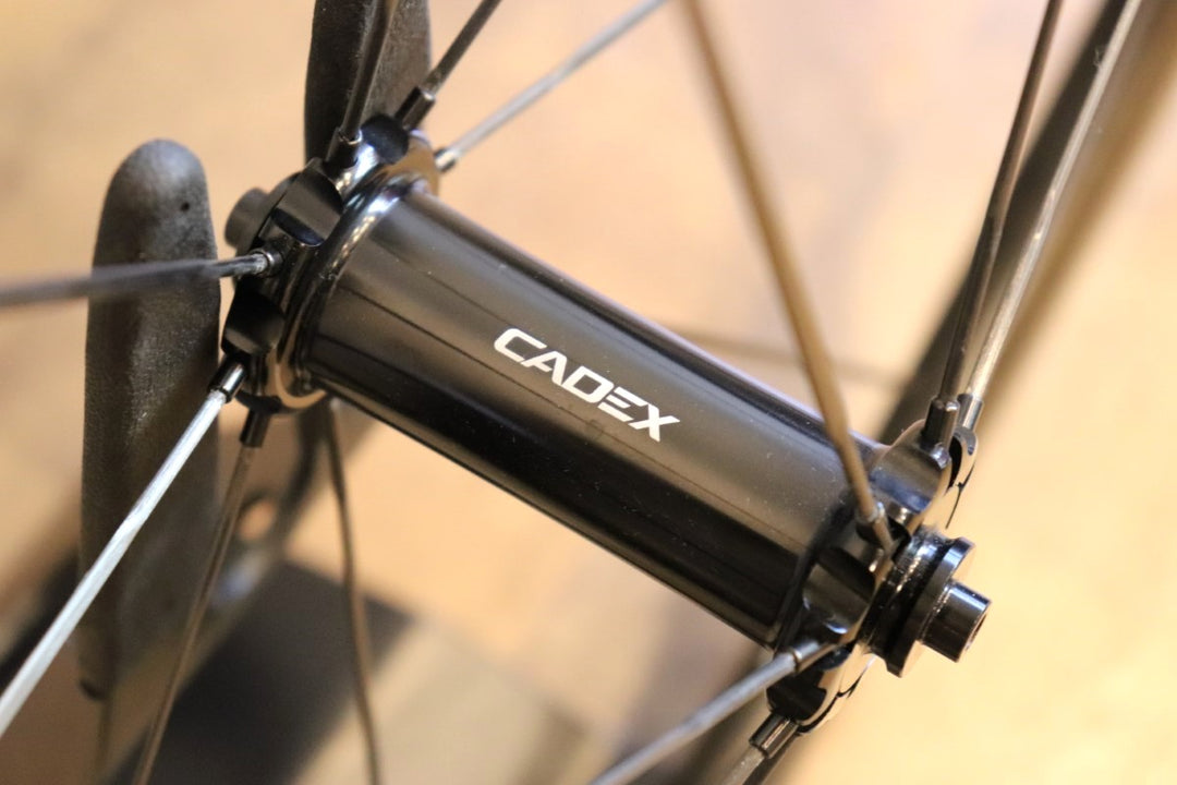 新品未使用 カデックス CADEX 42/65 TUBELESS シマノ 12/11S カーボン チューブレス ホイールセット カーボンスポーク 【さいたま浦和店】